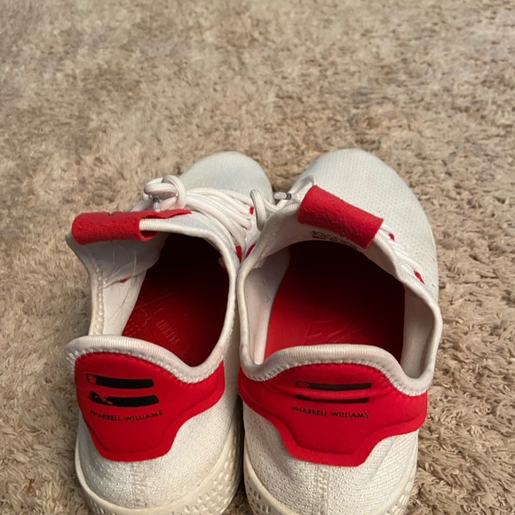 Pharrell Tennis Hu worn but stilll in good condition. - Picture 4 of 4